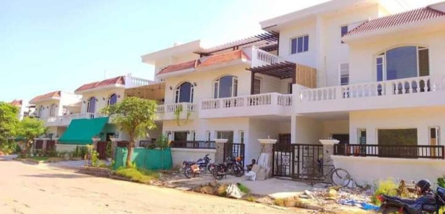 Villa in Mohali with  3 bathrooms – 3 bedrooms